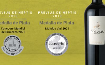 · Previus de Neptis 2019, MEDALLA DE PLATA en el Concours Mondial de Bruxelles 2021 y en Mundus Vini 2021